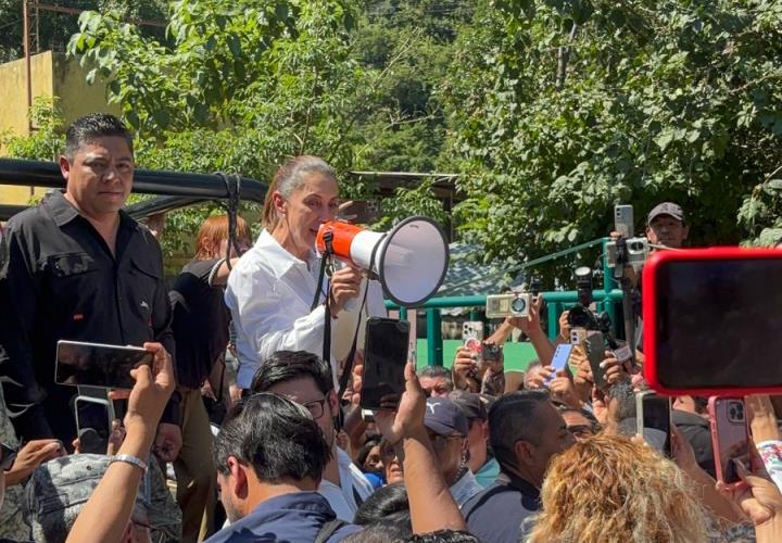 Visitan Sheinbaum y RGC zonas afectadas en Tamazunchale