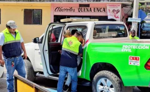 Anciana es auxiliada tras convulsionar