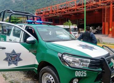 Vehículo estacionado fue dañado