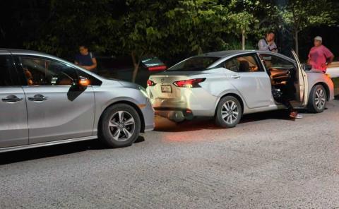 Carambola vehicular en el Bulevar México-Laredo   

