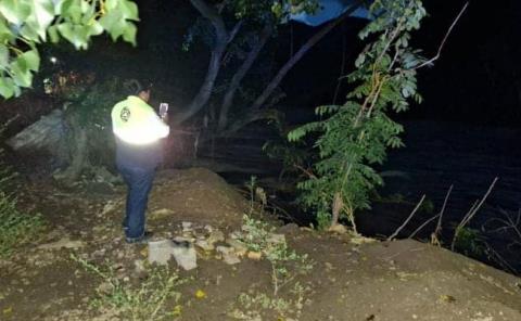 Se lanza menor al Moctezuma; lo hallan con vida