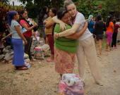 Apoyo sin descanso: Marichuy recorre comunidades damnificadas