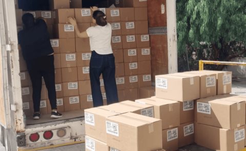 Empresas y gobierno se unen por damnificados

