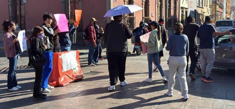 Paros y bloqueos en UASLP por violación Paros y bloqueos en UASLP por violación