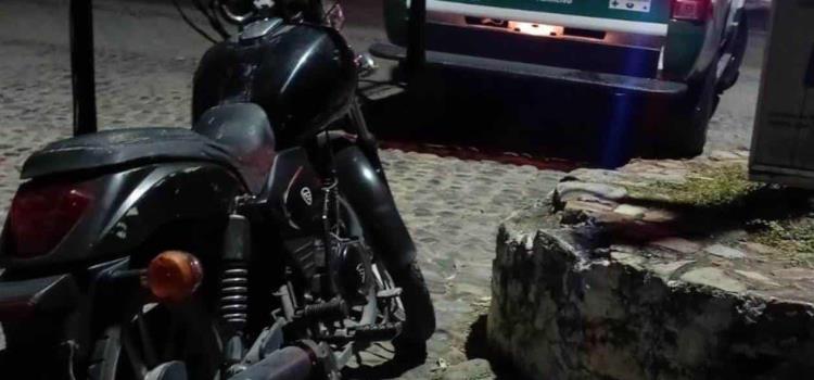 Herido al derrapar joven motociclista Herido al derrapar joven motociclista