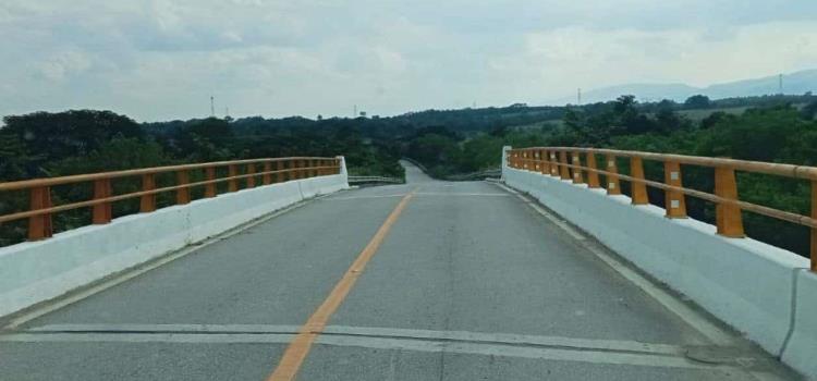 Podría desplomarse el Puente de Tanute Podría desplomarse el Puente de Tanute