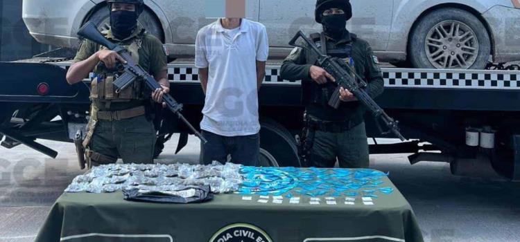 VENDEDOR DE DROGA ATRAPADO EN VALLES        VENDEDOR DE DROGA ATRAPADO EN VALLES
