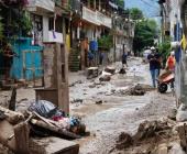 Créditos a afectados por las inundaciones