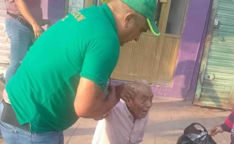 ATROPELLARON A UN ABUELITO          
 ATROPELLARON A UN ABUELITO