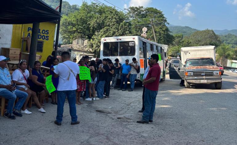 Lograron evitar la cuota al Río Claro con manifestación|