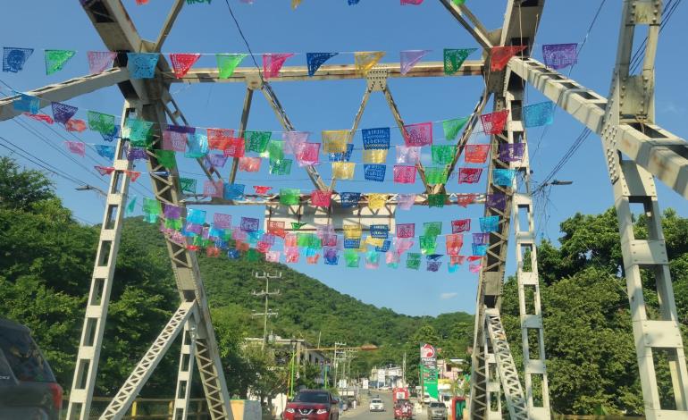 Puente Metálico, un atractivo visual para turistas
